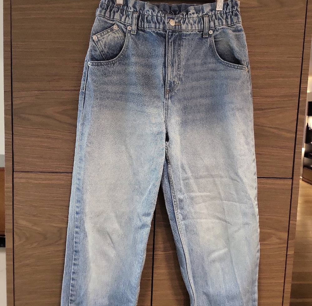 Stylish Blue Denim Jeans MAJE size 40 Europe (US 4) NEVER WORN
